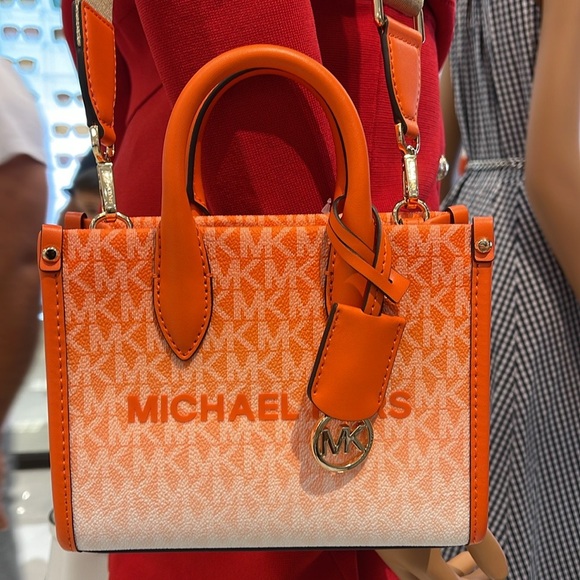 Michael Kors Mirella Extra-Small Ombré Logo Crossbody XBODY Shopper 
Poppy 
NWT - Picture 16 of 16